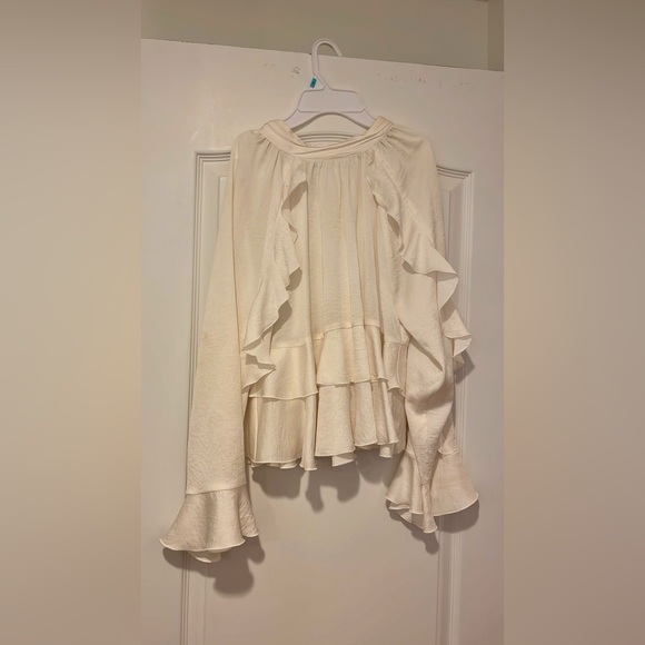 Zara Cream Ruffled Blouse - Picture 2 of 2